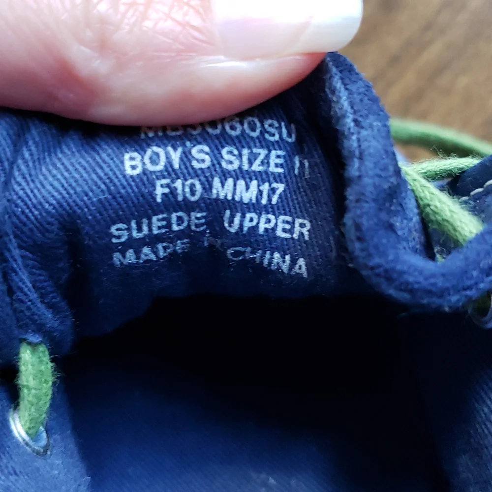Blue suede moccasin boots 11 toddler Morgan & Milo